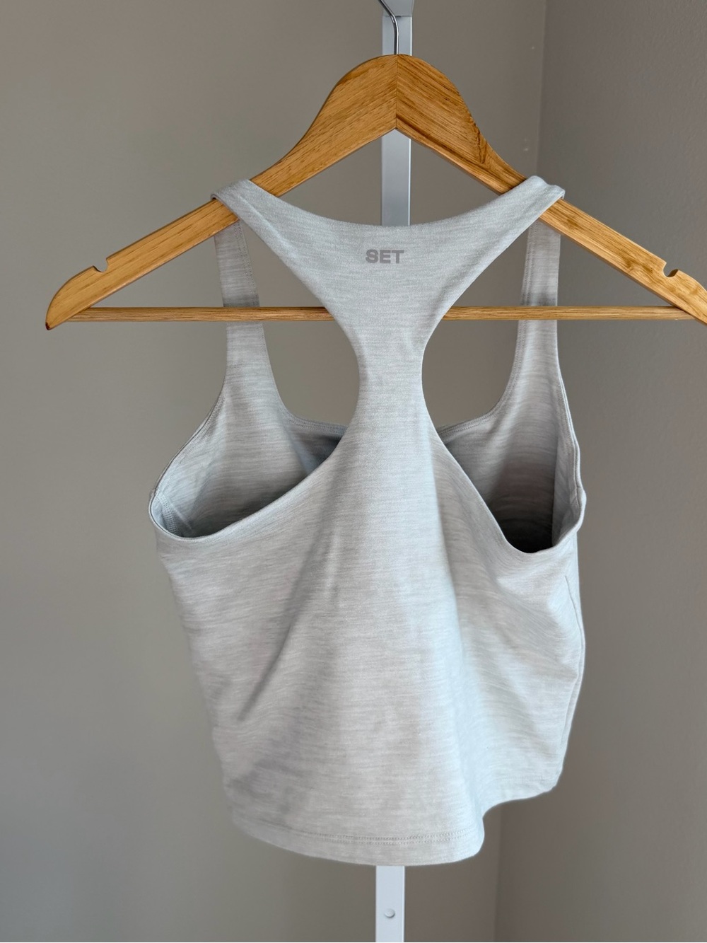 SET Active Formcloud Light Gray Racerback Tank - Picture 2 of 3